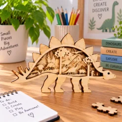 DIY Stegosaurus multi-layer painting